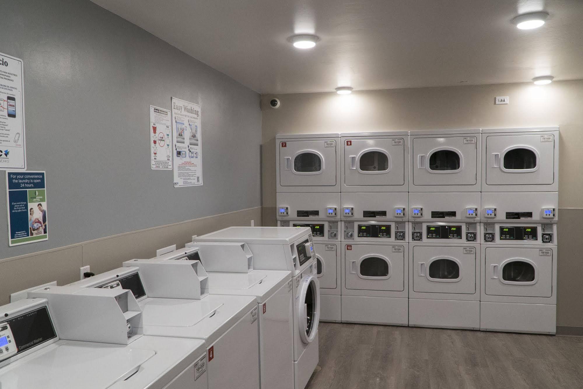 Woodspring Suites Bakersfield East Kültér fotó